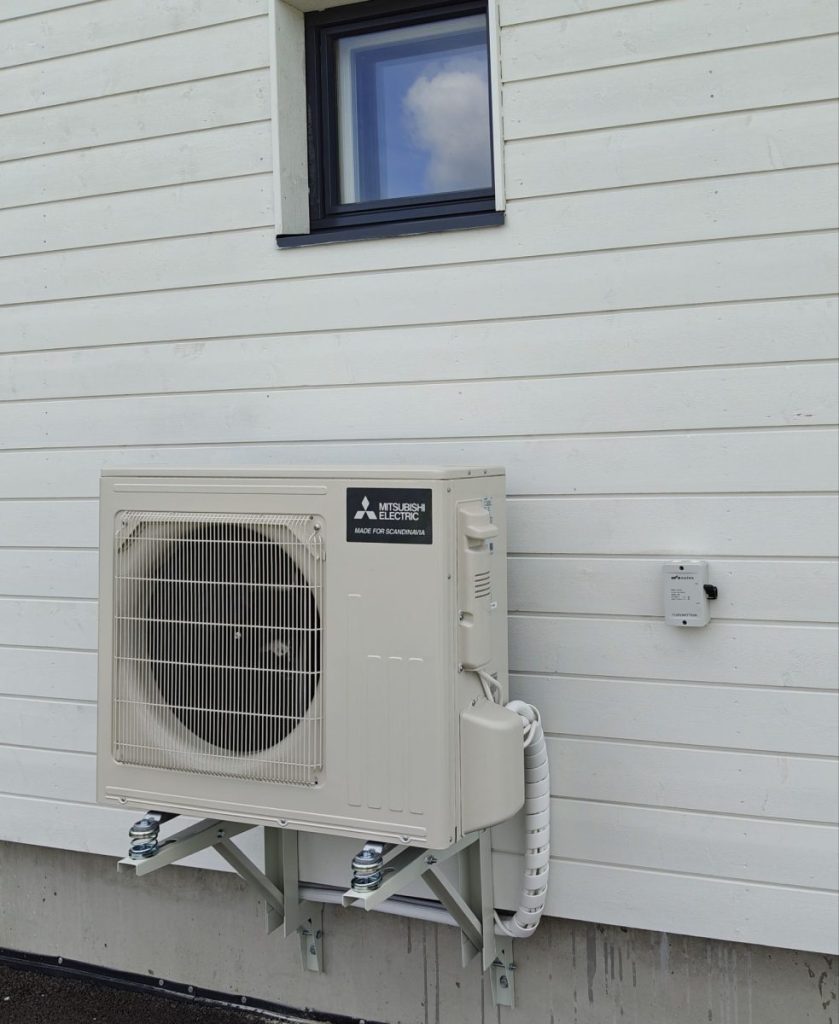 Mitsubishi Electric RZ35 ilmalämpöpumppu asennettuna Järvenpää